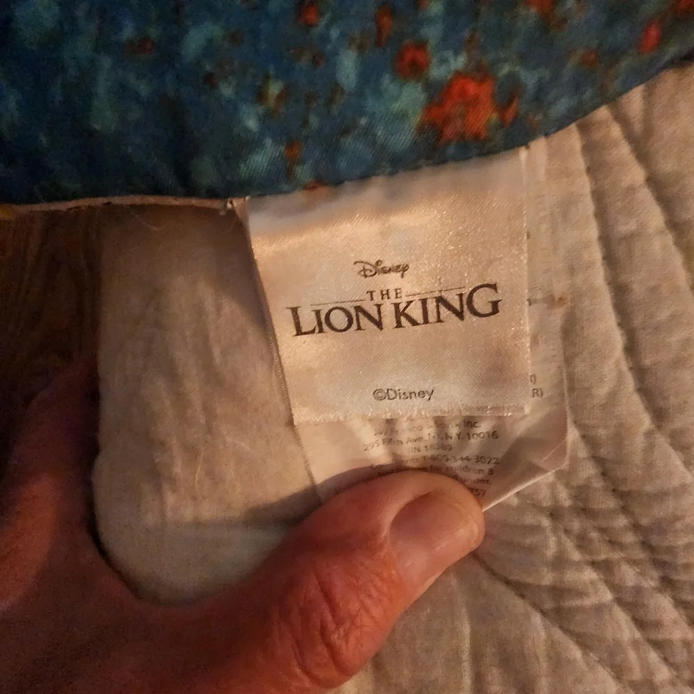 Disney The Lion King Microfiber Twin Comforter Only - Long Live The King‎ Simba